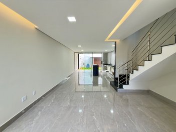 house em Rua Mércia Siqueira Prates, Santa Amélia - Belo Horizonte - MG