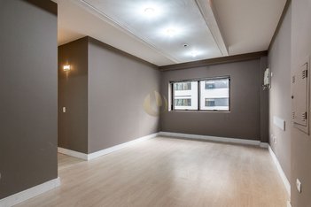 office em Comendador Araújo, Centro - Curitiba - PR