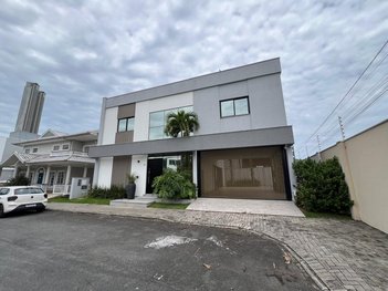 house em Rua Emanuel Rebelo dos Santos, Barra - Balneário Camboriú - SC