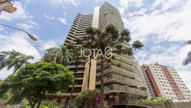 apartment em Rua São Pedro, Cabral - Curitiba - PR