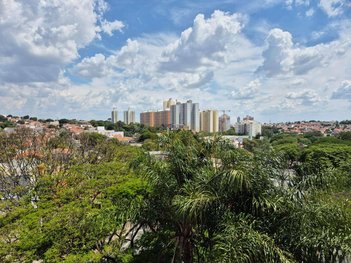apartment em Avenida Jorge Tibiriçá, Jardim dos Oliveiras - Campinas - SP