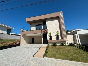 house em Avenida das Palmeiras, Bairro do Grama - Caçapava - SP