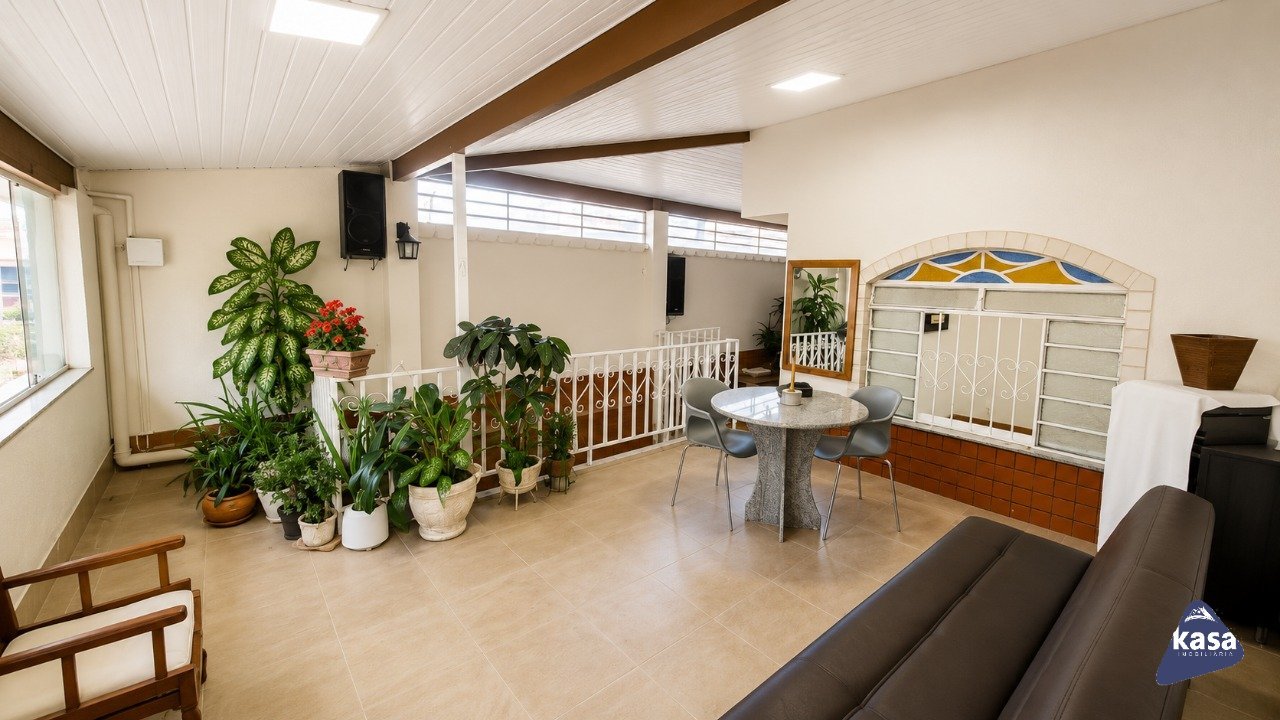 Casa com 6 quartos — Castelo, Belo Horizonte