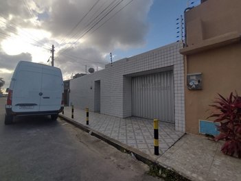 house em Rua Capitão Uruguai, Alto da Balança - Fortaleza - CE