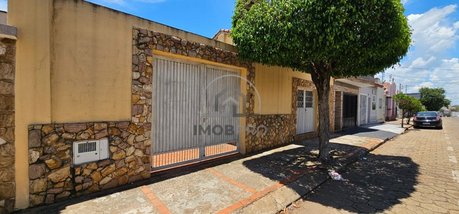 house em Rua Quinze de Novembro, Centro - Tatuí - SP