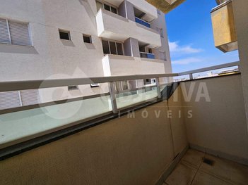 apartment em Avenida Doutor Misael Rodrigues de Castro, Santa Mônica - Uberlândia - MG