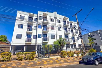 apartment em Rua Paulo Marques de Figueiredo, Jardim 8 de Abril - Araras - SP