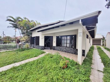 house em Rua Ibirapuitã, Centro - Xangri-Lá - RS