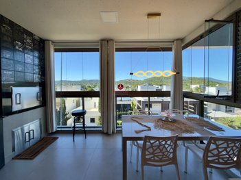 apartment em Rua das Castanhetas, Jurerê Internacional - Florianópolis - SC