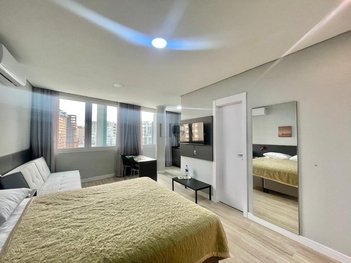 apartment em Senhor dos Passos, Centro Histórico - Porto Alegre - RS