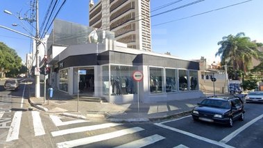 business em Avenida Doutor Moraes Salles, Centro - Campinas - SP