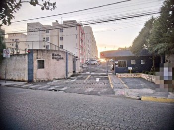 apartment em Rua Lituânia, Jardim Guadalajara - Sorocaba - SP