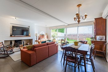 house em Rua Dolores Duran, Lomba do Pinheiro - Porto Alegre - RS