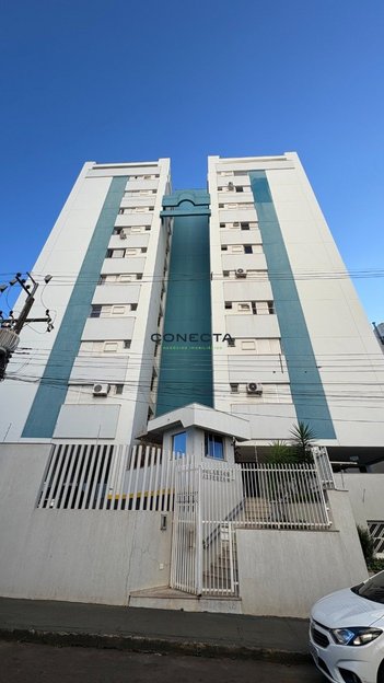 apartment em Rua das Bandeiras, Vila Penteriche - Londrina - PR