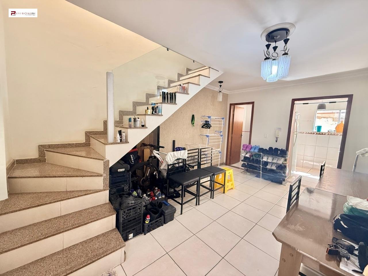 Casa com 2 quartos — Jardim Leblon, Belo Horizonte