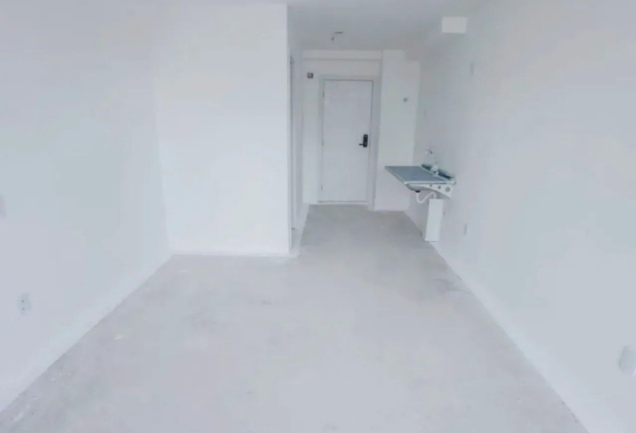 img0
