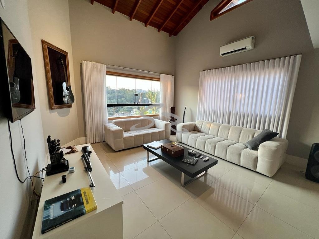 CASA HILLS 3 - AMARAL E FERNANDA (3)