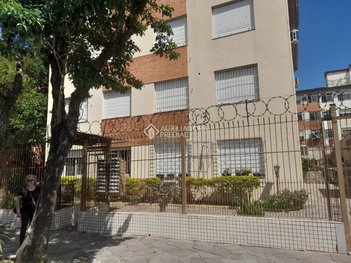 apartment em Rua Professor Pedro Santa Helena, Jardim do Salso - Porto Alegre - RS