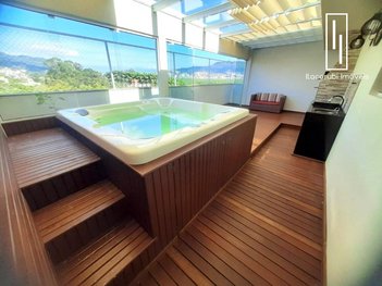 apartment em Rodovia Admar Gonzaga, Itacorubi - Florianópolis - SC