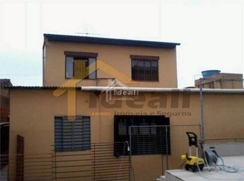 house em Avenida Padre Urbano Thiesen, Santo Inácio - Esteio - RS