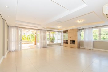 apartment em Avenida Luiz Manoel Gonzaga, Três Figueiras - Porto Alegre - RS