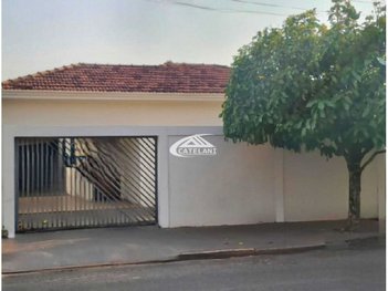house em Rua Euclides da Cunha, Centro - Bady Bassitt - SP