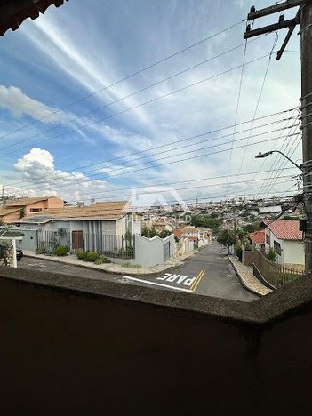 house em Rua Professora Geralda Barolli, Parque Retiro - Varginha - MG