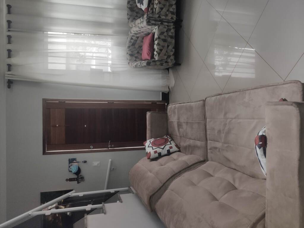 img0