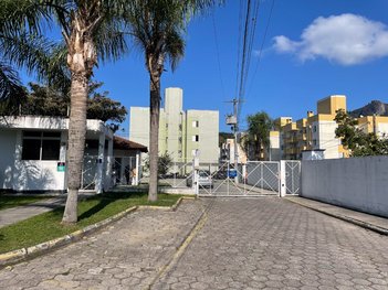 apartment em Rua Mathias Schell, Sertão do Maruim - São José - SC