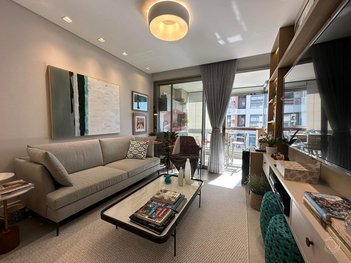 apartment em Rua dos Cambuatas, Jurerê - Florianópolis - SC