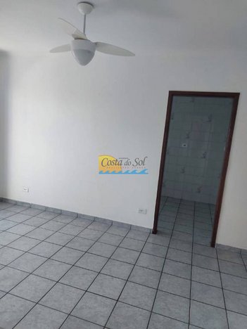 apartment em Rua Doutor Ciro Carneiro, Guilhermina - Praia Grande - SP