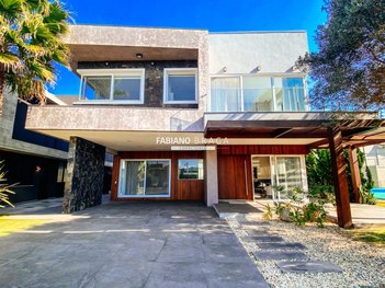 house em Avenida Paraguassu, Centro - Xangri-Lá - RS