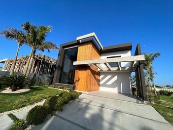 house em Avenida Paraguassu, Centro - Xangri-Lá - RS