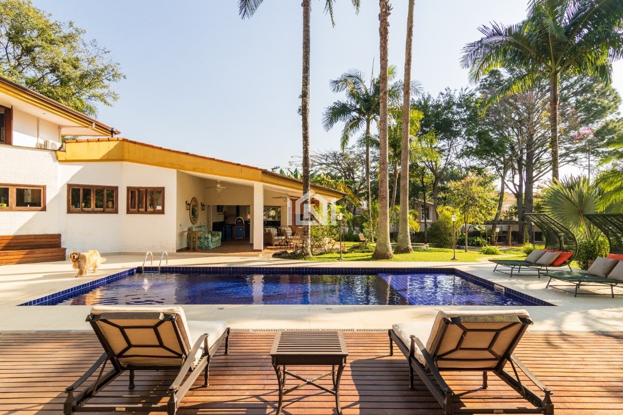 casa a venda no condomínio recanto inpla - piscina