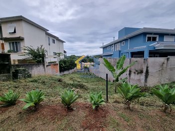 land_lot em Estrada Fazendinha, Pousada dos Bandeirantes - Carapicuíba - SP