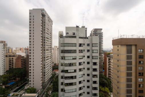 Cômodo Condomínio