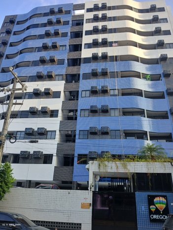 apartment em Rua Bancário José Farias de Almeida, Jatiúca - Maceió - AL