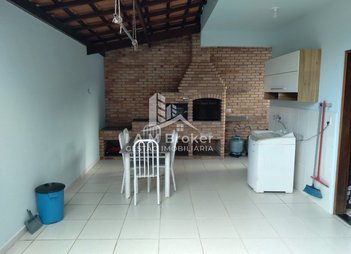 house em Rua Cleide Terezinha dos Santos, Jardim Ubatuba - Ubatuba - SP