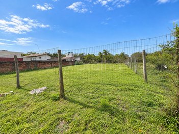 land_lot em Avenida Alberto Santos Dumont, Carianos - Florianópolis - SC