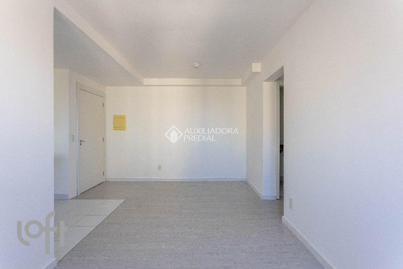 03sala003