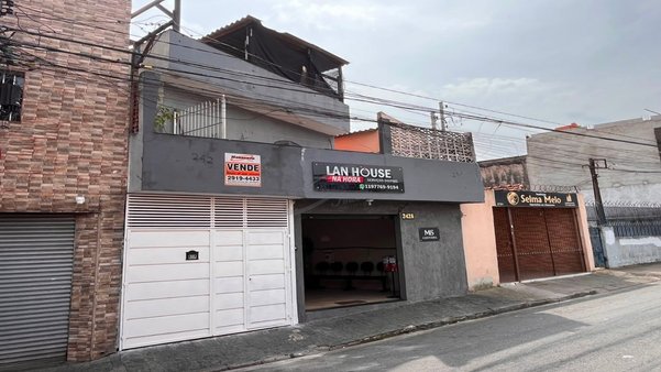 Cômodo Condomínio