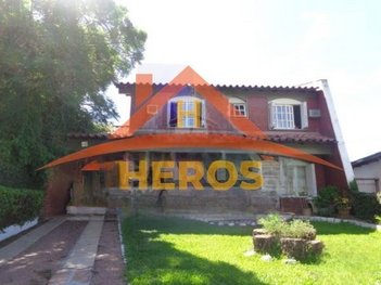 house em Rua dos Guenoas, Guarujá - Porto Alegre - RS
