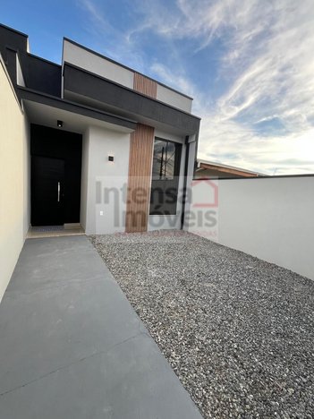 house em Rua Dona Gioconda Monteiro Varella, Jardim Hípica Pinheiro - Taubaté - SP