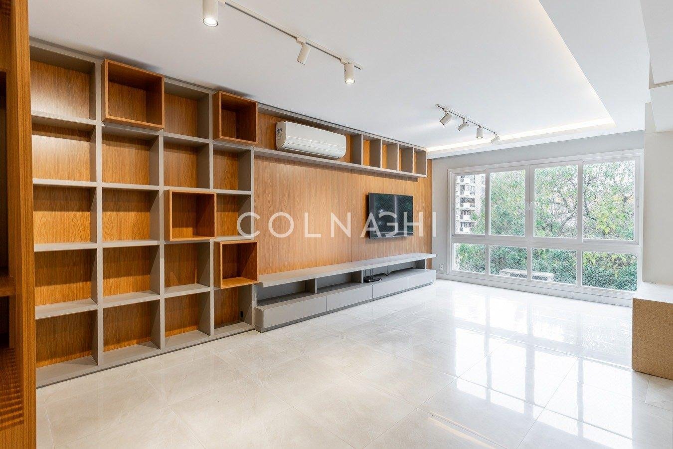 Apartamento à venda na Rua Carlos Gomes - Colnaghi Imóveis