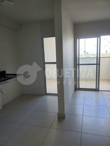apartment em Rua Edson Alves da Cunha, Loteamento Portal do Vale II - Uberlândia - MG