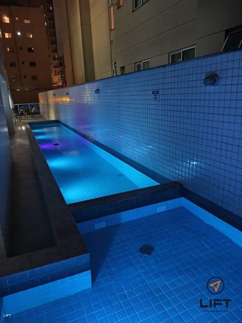 apartment em Rua 318, Meia Praia - Itapema - SC