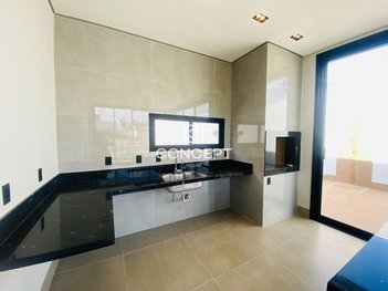 house em Via Principal Planejada Longitudinal Leste 2, Condomínio Belvedere - Cuiabá - MT