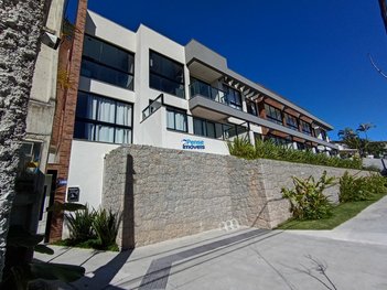 apartment em Estrada Haroldo Soares Glavan, Cacupé - Florianópolis - SC