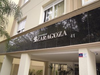 apartment em Rua Coronel Paulino Teixeira, Rio Branco - Porto Alegre - RS
