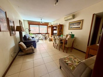 apartment em Rua Pedro Chaves Barcelos, Mont Serrat - Porto Alegre - RS